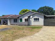 3 Bedroom Duet in Veld En Vlei