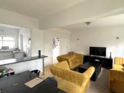 3 Bedroom duplex apartment rented in Wynberg Upper, Cape...