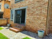 3 Bedroom duplex apartment to rent in Wilgeheuwel,...