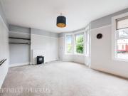 3 bedroom duplex for rent in Avondale Road, SOUTH...