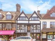 3 bedroom duplex for rent in Station Road West Oxted...