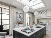 3 Bedroom Duplex For Sale In London