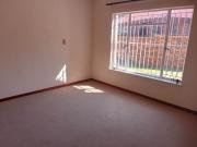 3 Bedroom Duplex in Edenglen