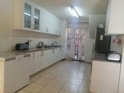 3 Bedroom Duplex To Let in Montclair