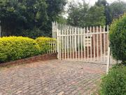 3 Bedroom duplex townhouse sectional rented in Fairland,...