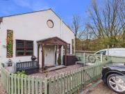 3 Bedroom End Of Terrace House