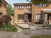 3 Bedroom End Of Terrace House
