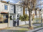 3 Bedroom End Of Terrace House