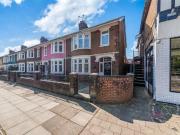 3 Bedroom End Of Terrace House