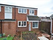 3 bedroom end of terrace house for rent in Angus Close,...