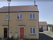3 bedroom end of terrace house for rent in Chaffinch...