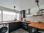 3 Bedroom End Of Terrace House For Rent In Charlton, London