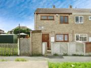3 bedroom end of terrace house for rent in Church Place,...