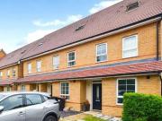 3 Bedroom End Of Terrace House For Rent In Dunstable,...