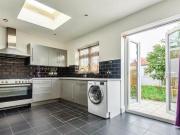 3 Bedroom End Of Terrace House For Rent In Enfield