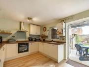 3 Bedroom End Of Terrace House For Rent In...