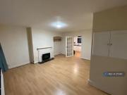 3 bedroom end of terrace house for rent in Fowler Road,...