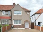 3 bedroom end of terrace house for rent in Hartfield...