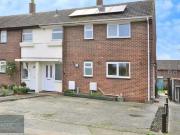3 bedroom end of terrace house for rent in Hillary...