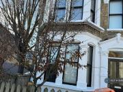 3 Bedroom End Of Terrace House For Rent In London