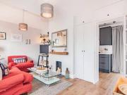 3 bedroom end of terrace house for rent in Oxford Road...