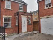 3 bedroom end of terrace house for rent in Paxton,...
