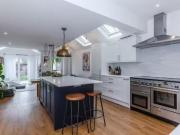 3 bedroom end of terrace house for rent in Paxton Road...