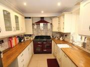 3 Bedroom End Of Terrace House For Rent In Pontcanna