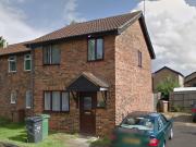 3 bedroom end of terrace house for rent in Rodeheath,...