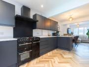 3 bedroom end of terrace house for rent in Tivoli Walk,...