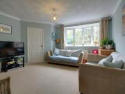 3 bedroom end of terrace house for rent in Waterloo...