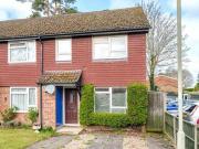 3 Bedroom End Of Terrace House For Rent In Wokingham,...