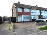 3 bedroom end of terrace house for sale
