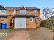 3 bedroom end of terrace house for sale