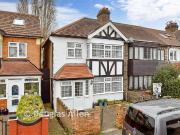 3 bedroom end of terrace house for sale