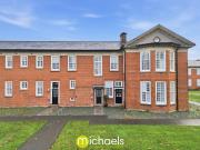 4 bedroom end of terrace house for sale