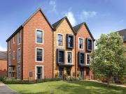 4 bedroom end of terrace house for sale