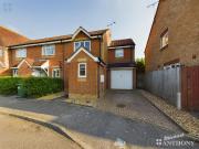 3 bedroom end of terrace house for sale