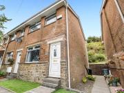 3 bedroom end of terrace house for sale in 356 New Hey...