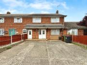 3 bedroom end of terrace house for sale in Birchwood...