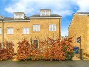 3 Bedroom End Of Terrace House For Sale In Burnley,...