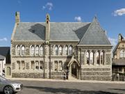 3 bedroom end of terrace house for sale in Cardiff Road,...