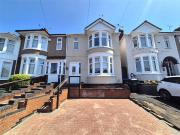 3 bedroom end of terrace house for sale in Chelveston... 3 bedroom end of terrace house for sale in Chelveston...