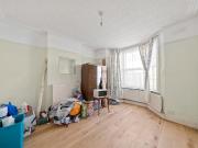 3 bedroom end of terrace house for sale in Clifton Road,...