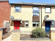3 bedroom end of terrace house for sale in Clover...