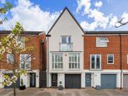 3 Bedroom End Of Terrace House For Sale In Crayford,...