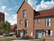 3 bedroom end of terrace house for sale in Dovercourt...