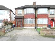 3 Bedroom End Of Terrace House For Sale In Enfield