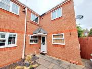 3 bedroom end of terrace house for sale in Fleet Way,...