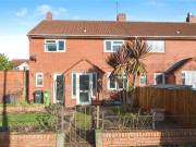 3 bedroom end of terrace house for sale in Glasshouse...